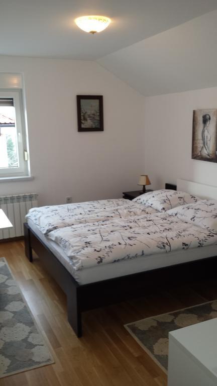 Rooms & Apartment Mira G. Postojna Zimmer foto